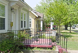 Small cottages in Yortown District